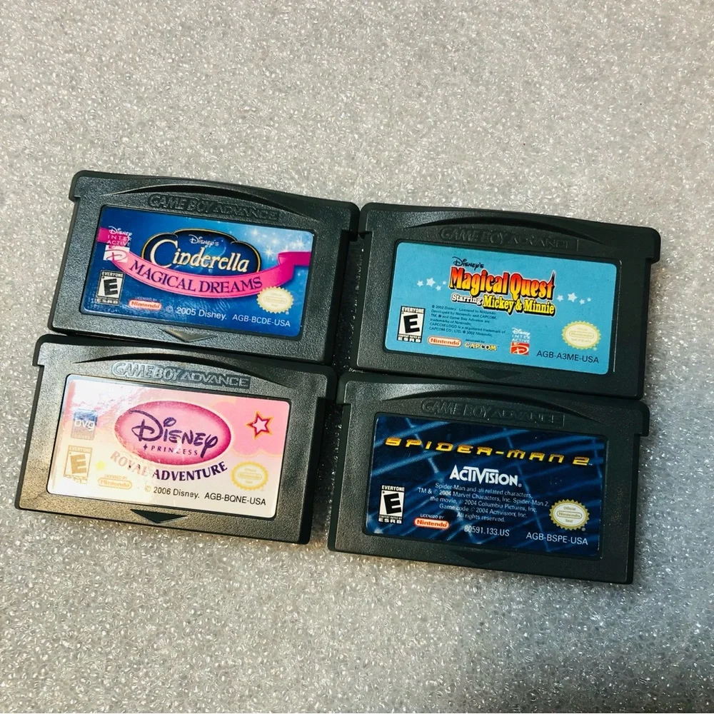 Nintendo Gameboy Advance SP Limited Edition Platinum & Onyx AGS-001 W/ 4 Games